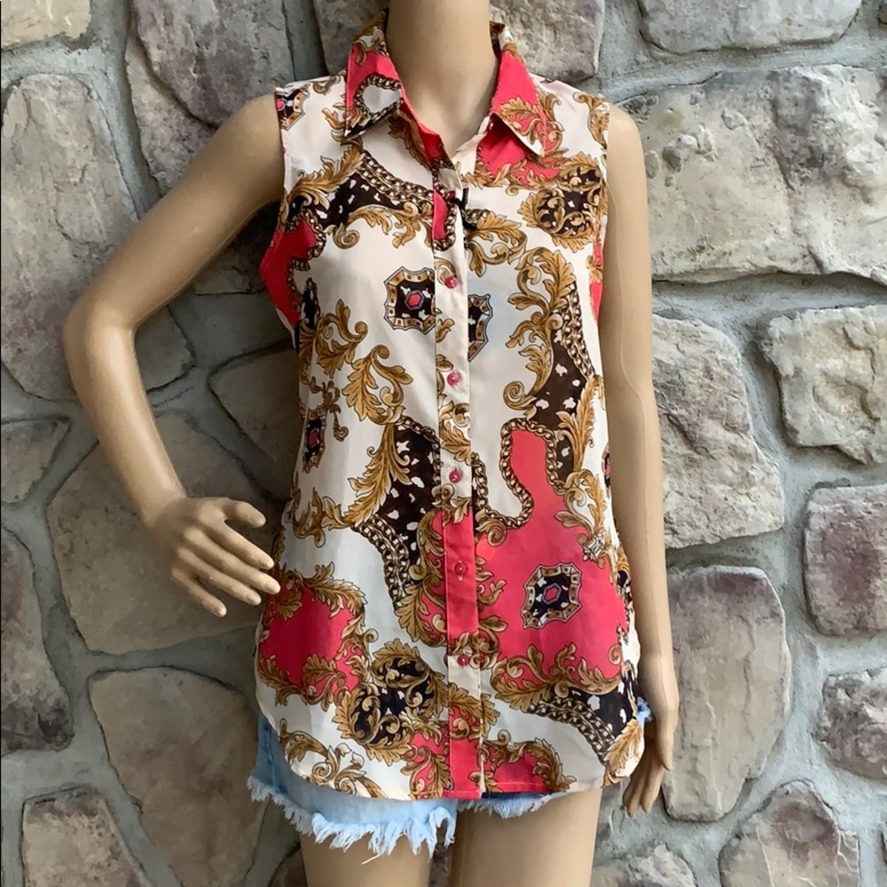 BROOKE LEIGH | Sleeveless Button Down Blouse